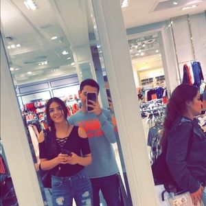 Meet your Posher, Jaye